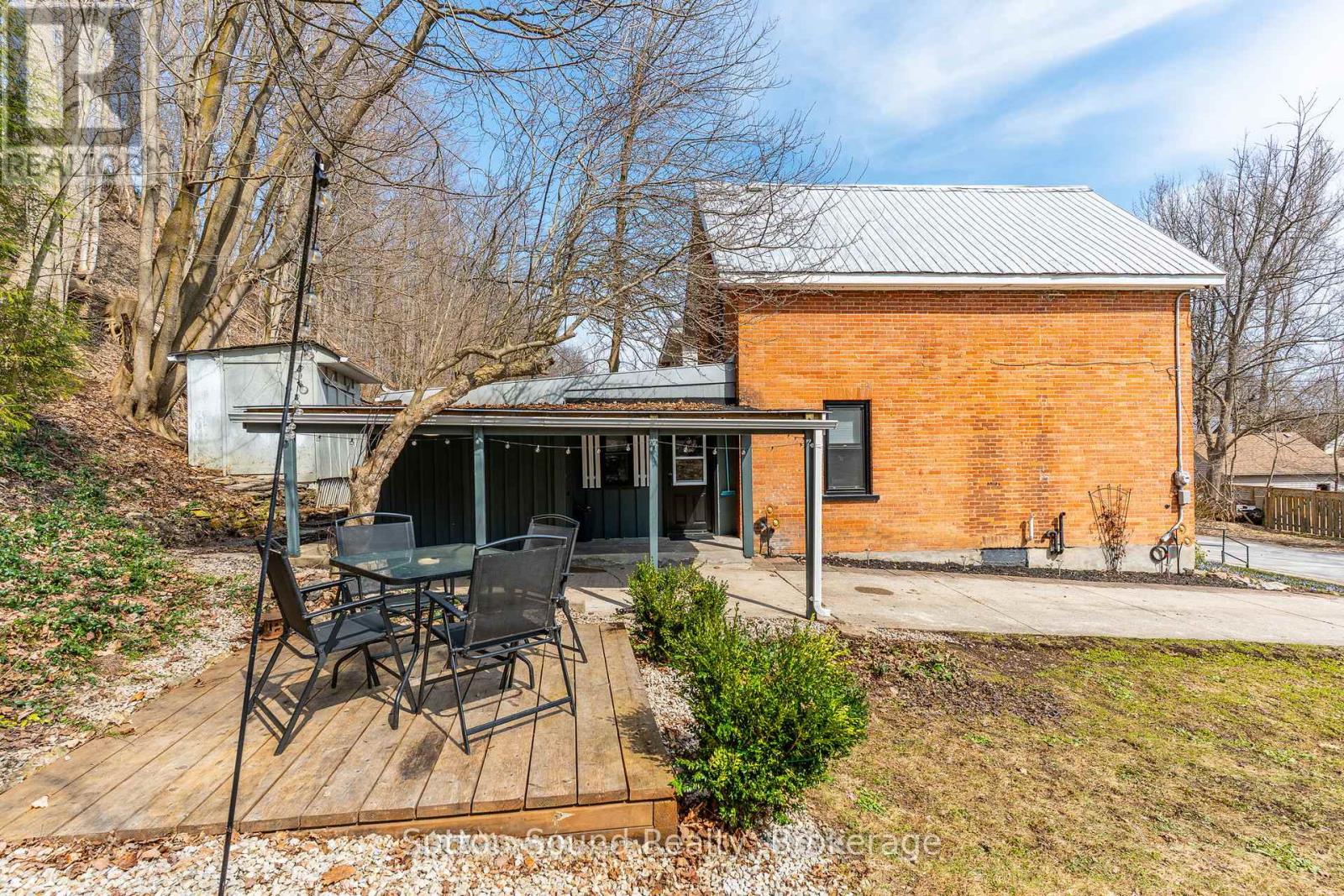 764 3rd 'a' Avenue W, Owen Sound, Ontario  N4K 4P3 - Photo 25 - X12085442