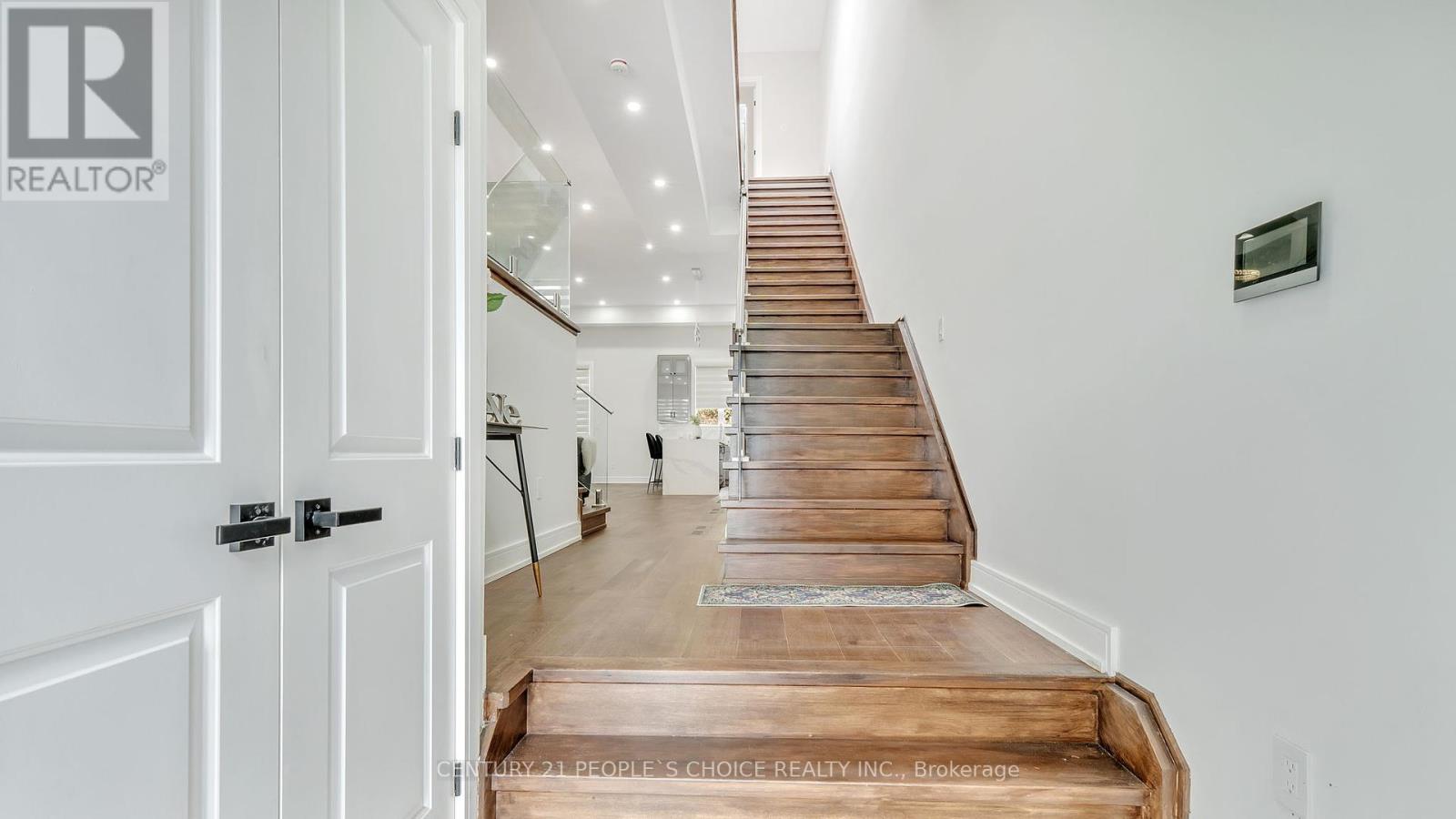 Property at 54 A BUTTERWORTH AVENUE image 2