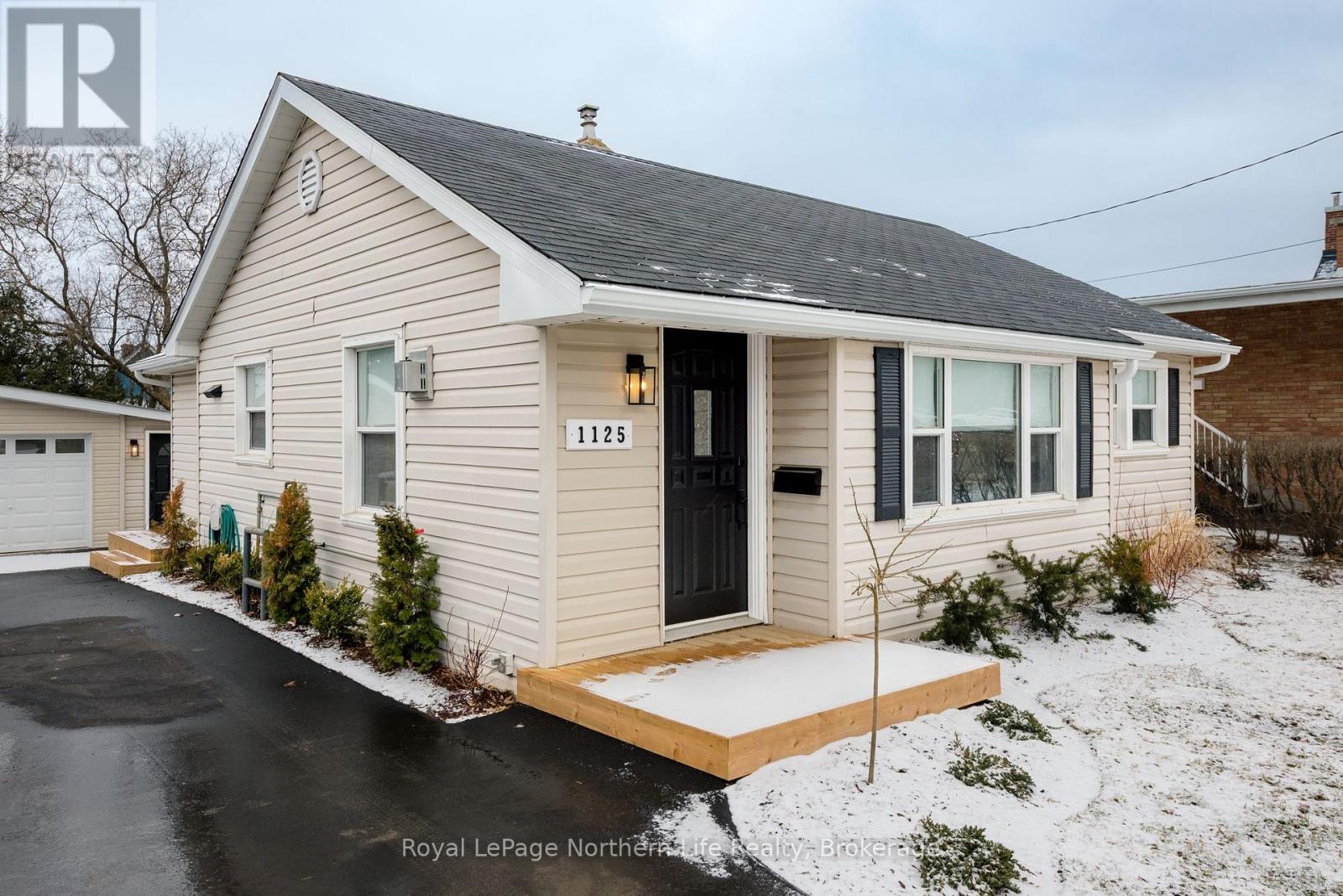 1125 Jane Street Sw, North Bay, Ontario  P1B 3J2 - Photo 3 - X12088379
