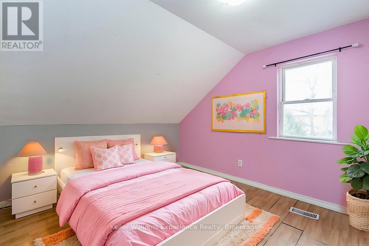 396 Russell Street, Midland, Ontario  L4R 3A8 - Photo 20 - S12088314