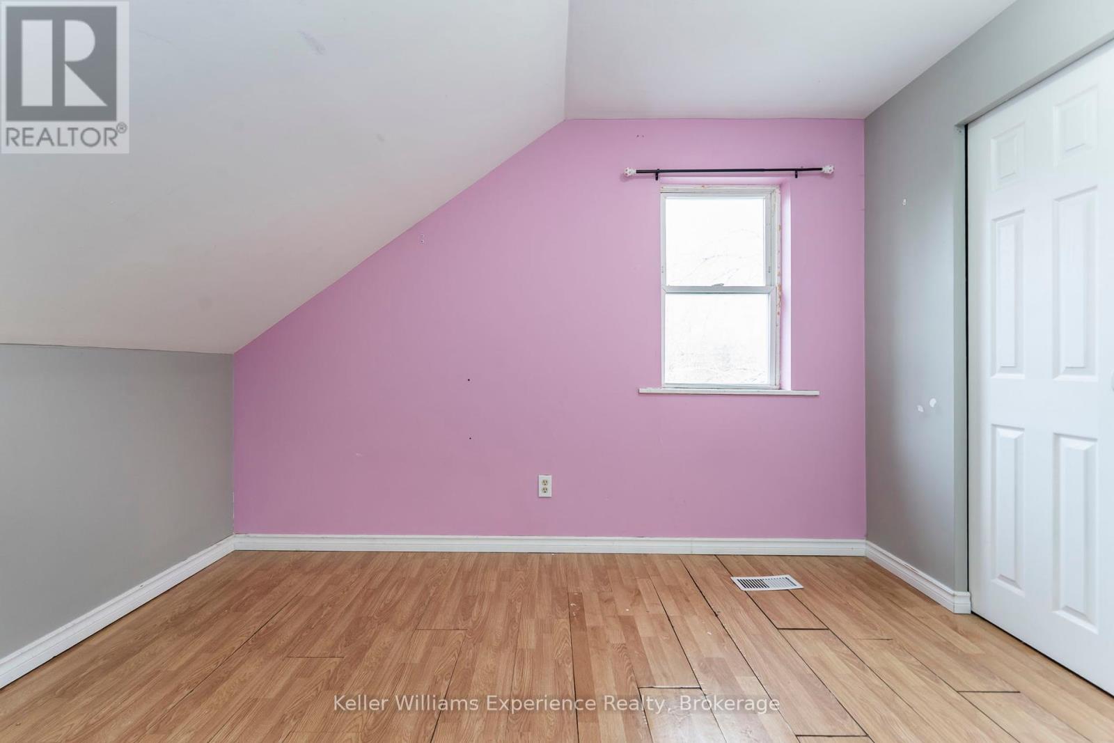 396 Russell Street, Midland, Ontario  L4R 3A8 - Photo 21 - S12088314