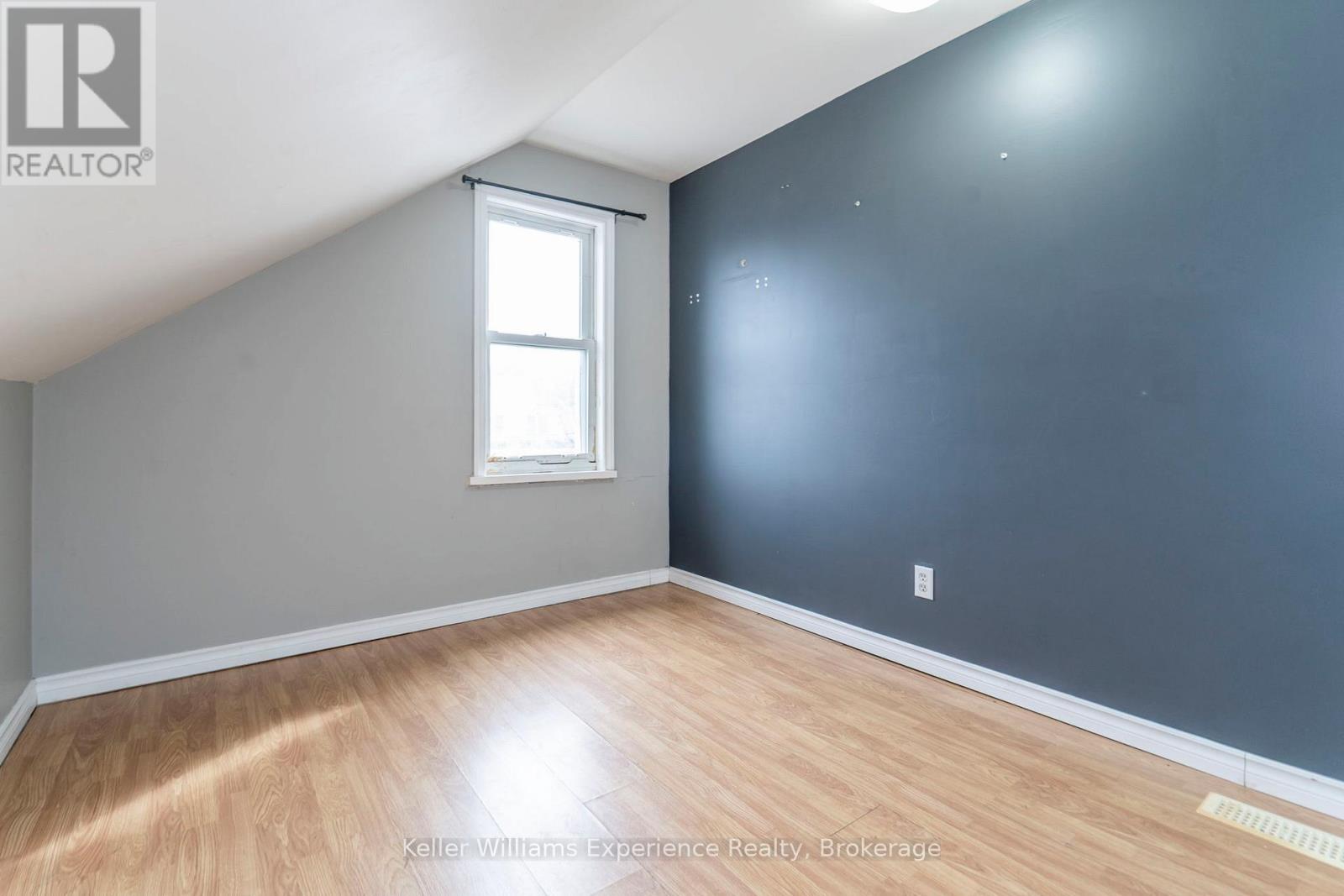 396 Russell Street, Midland, Ontario  L4R 3A8 - Photo 24 - S12088314