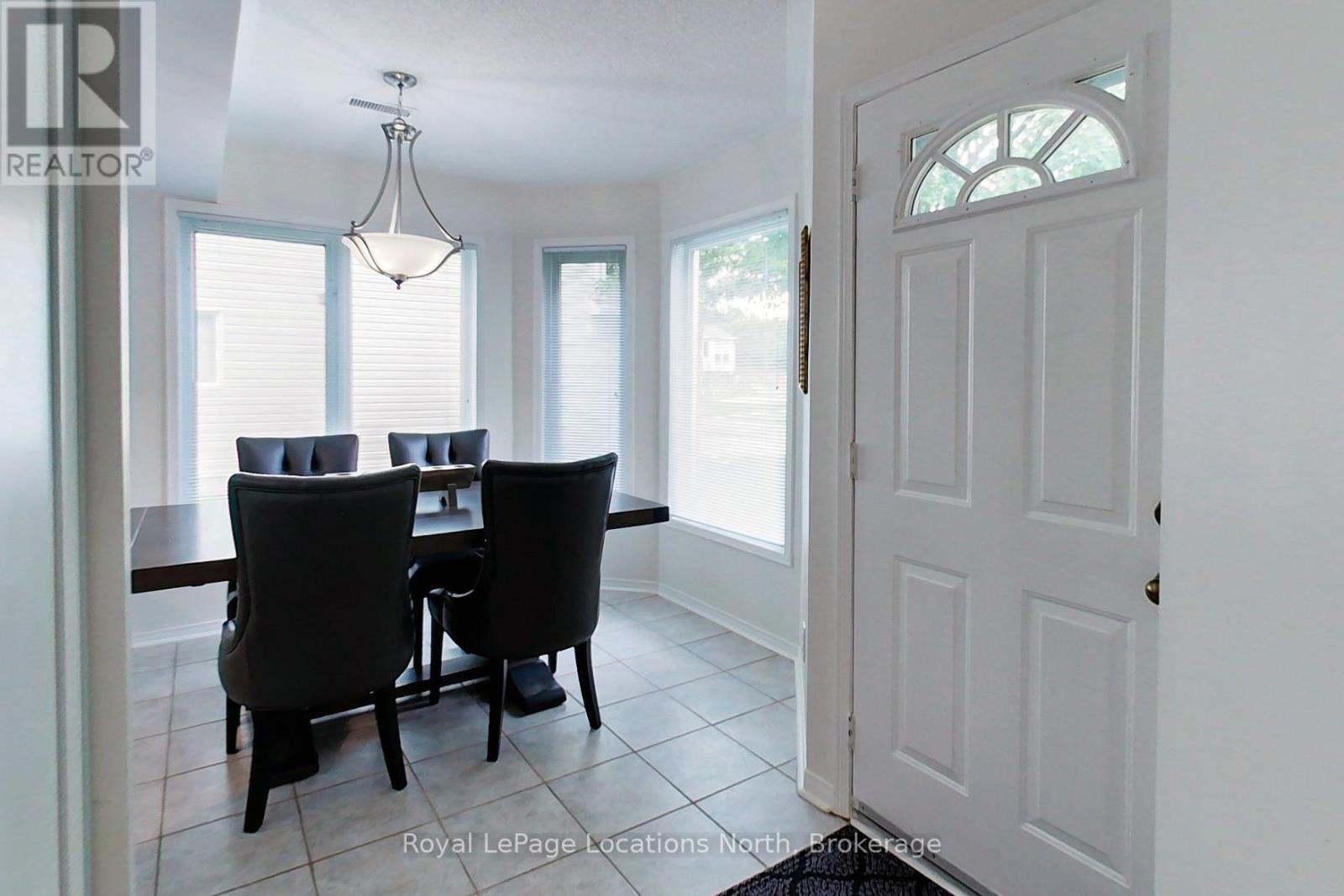 28 Barker Boulevard, Collingwood, Ontario  L9Y 4W4 - Photo 4 - S12088347