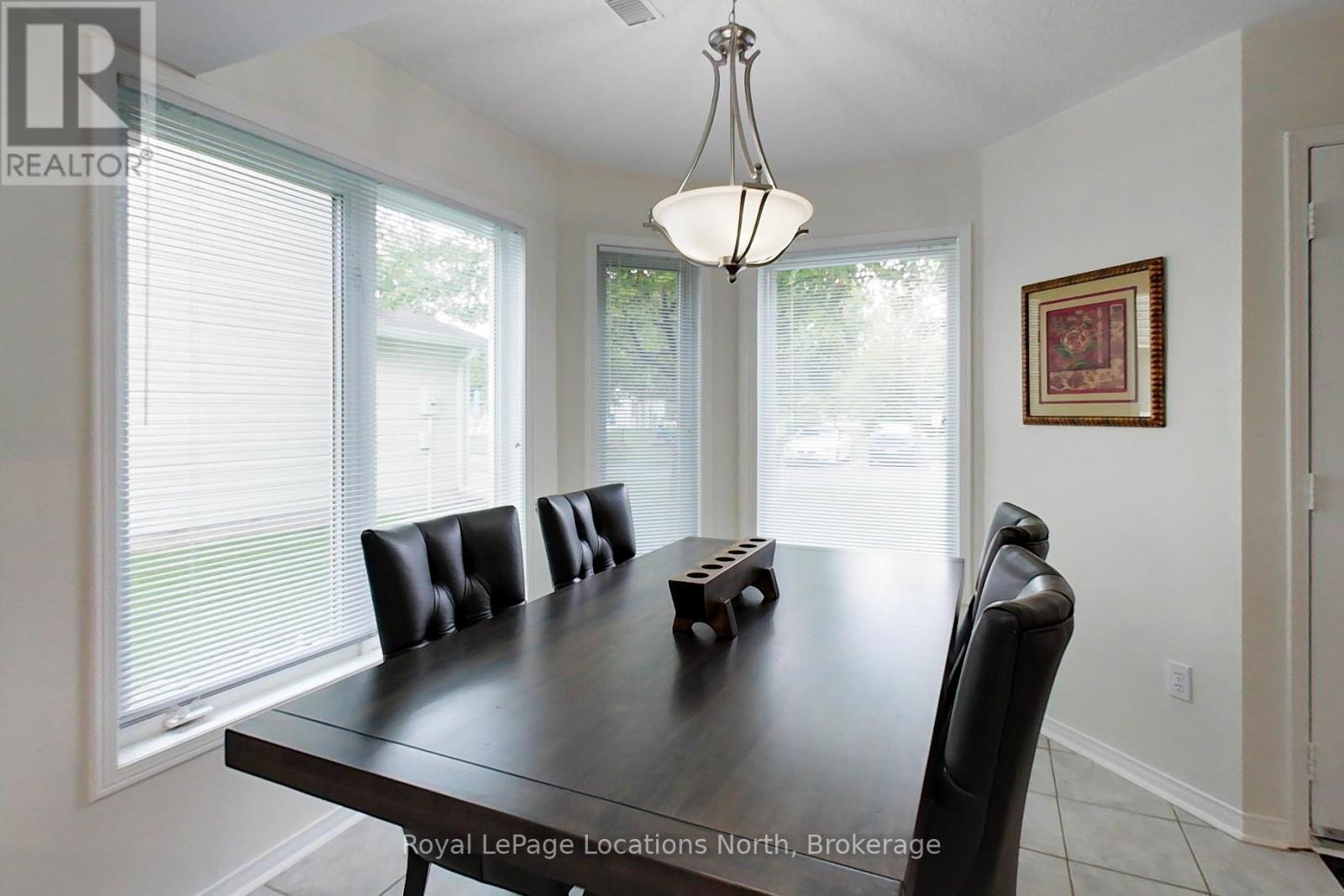 28 Barker Boulevard, Collingwood, Ontario  L9Y 4W4 - Photo 5 - S12088347