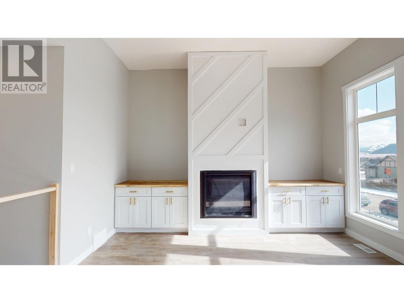 2258 Black Hawk Drive