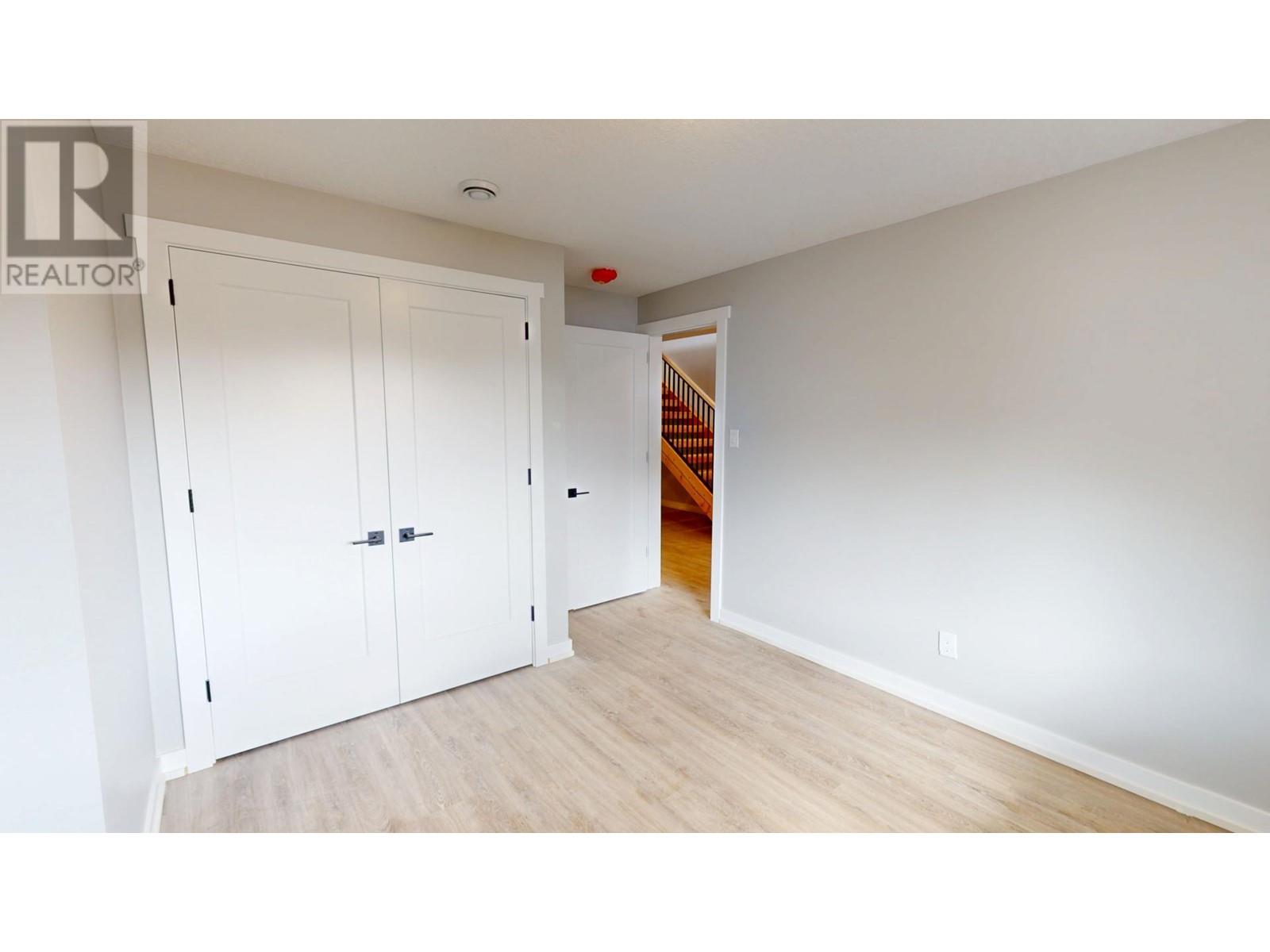 2258 Black Hawk Drive, Sparwood, British Columbia  V0B 2G2 - Photo 40 - 10340020