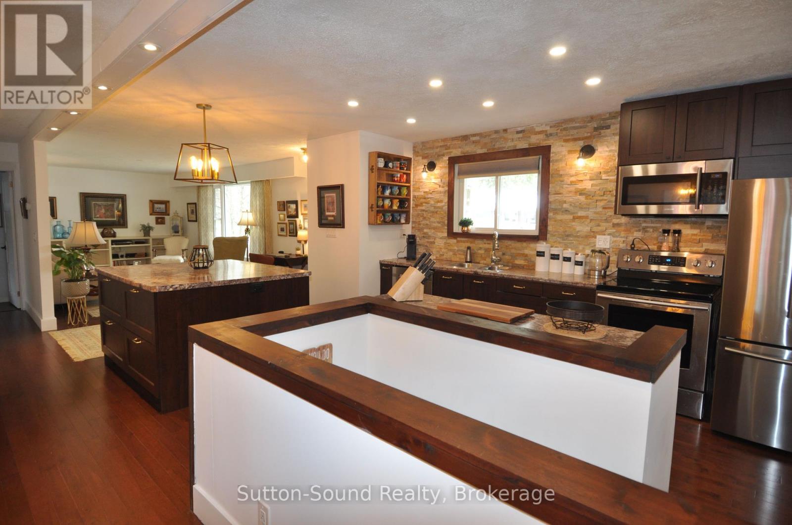 2133 6th Avenue W, Owen Sound, Ontario  N4K 5J4 - Photo 19 - X12088210