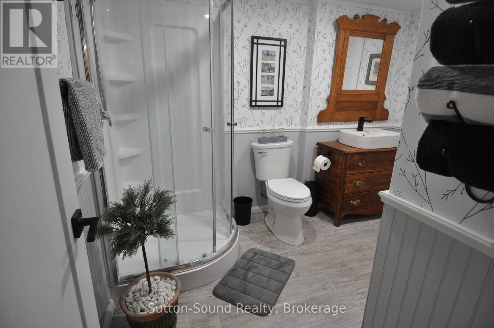 2133 6th Avenue W, Owen Sound, Ontario  N4K 5J4 - Photo 26 - X12088210