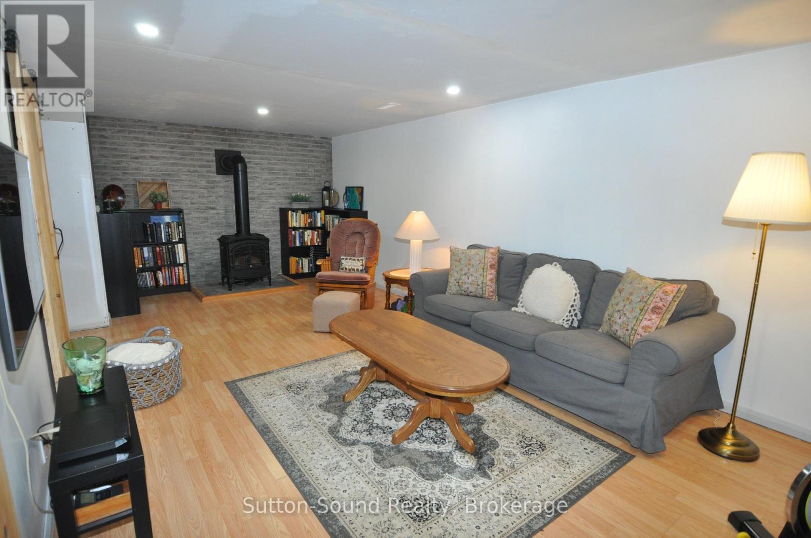 2133 6th Avenue W, Owen Sound, Ontario  N4K 5J4 - Photo 29 - X12088210