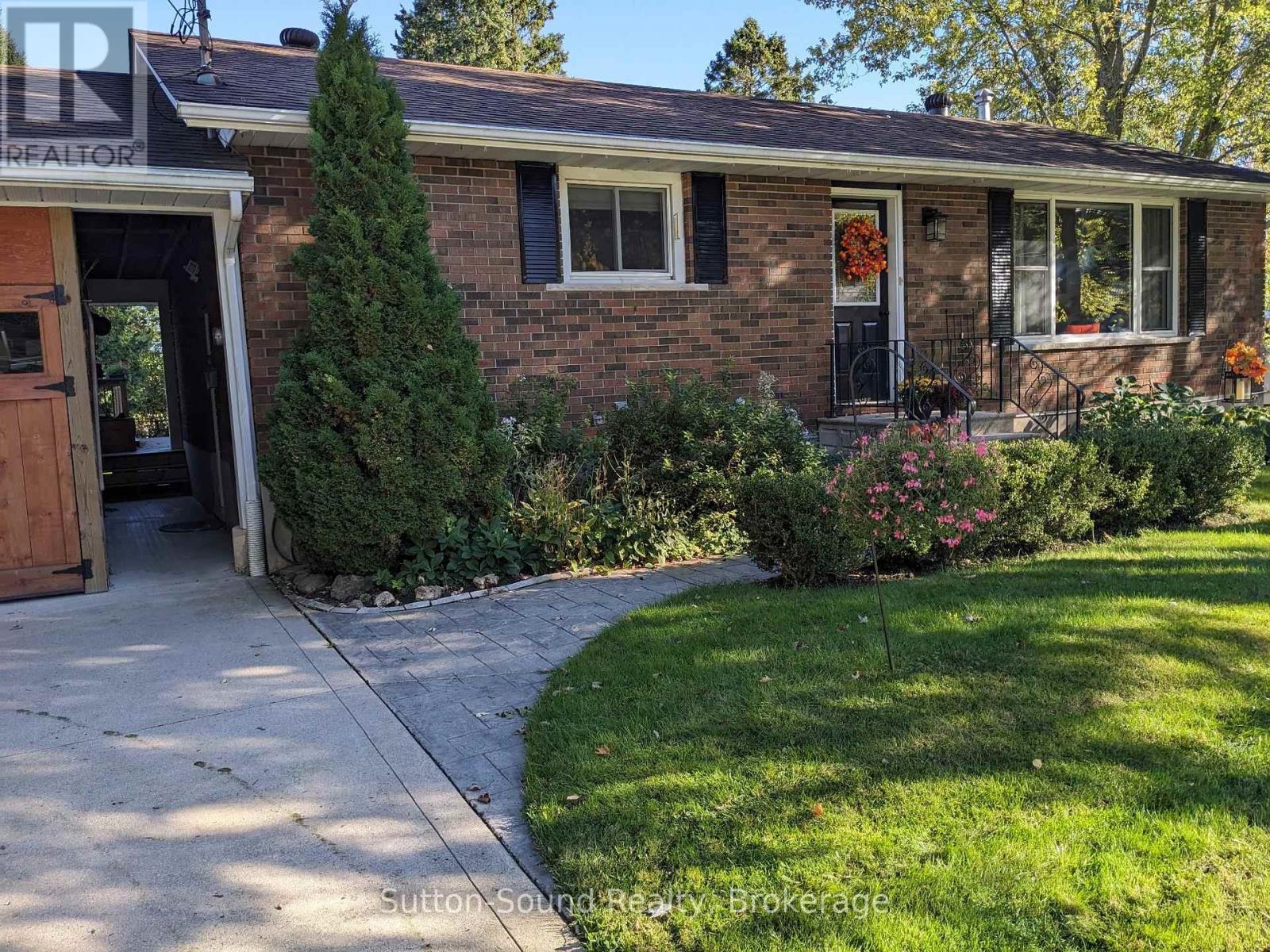 2133 6th Avenue W, Owen Sound, Ontario  N4K 5J4 - Photo 35 - X12088210