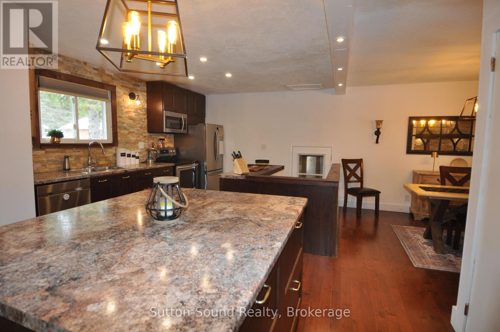 2133 6th Avenue W, Owen Sound, Ontario  N4K 5J4 - Photo 7 - X12088210