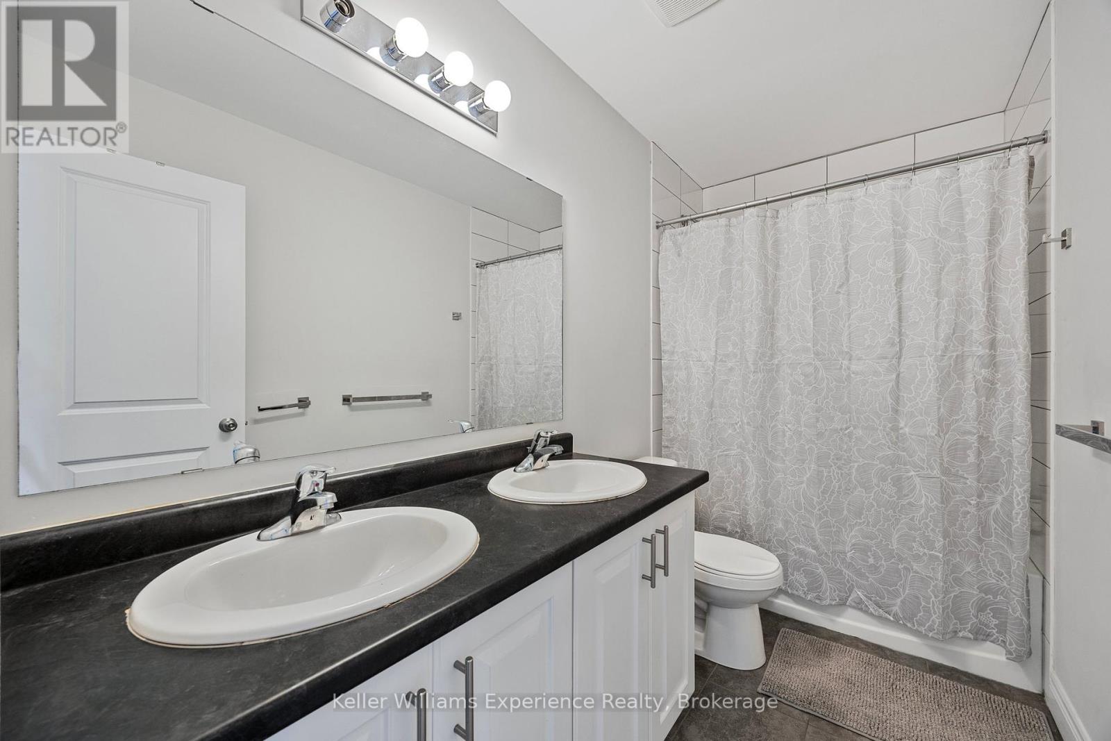 8 Quinn Forest Drive, Bracebridge, Ontario  P1L 0C8 - Photo 20 - X12088287