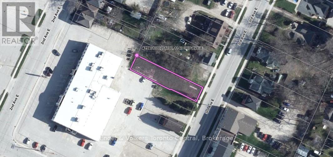 1140 3rd Avenue E, Owen Sound, Ontario  N4K 2L3 - Photo 3 - X12088296