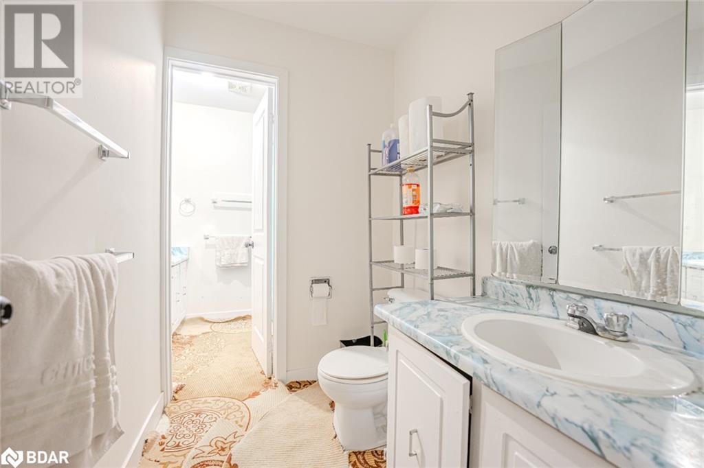 203 Phillips Street, Barrie, Ontario  L4N 3V2 - Photo 7 - 40719004
