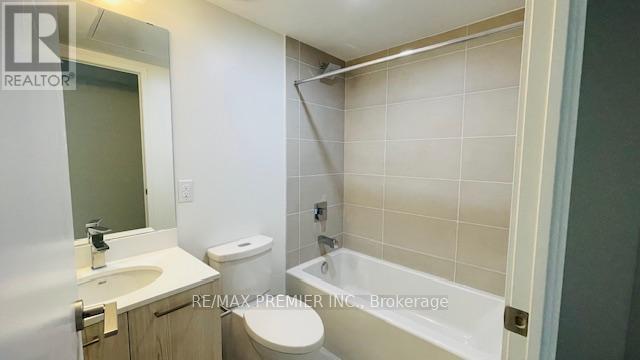 1905 - 65 Mutual Street, Toronto, Ontario  M5B 0E5 - Photo 12 - C12088243