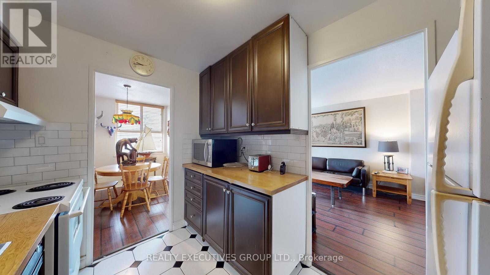 701 - 80 Inverlochy Boulevard, Markham, Ontario  L3T 4P3 - Photo 18 - N12088355