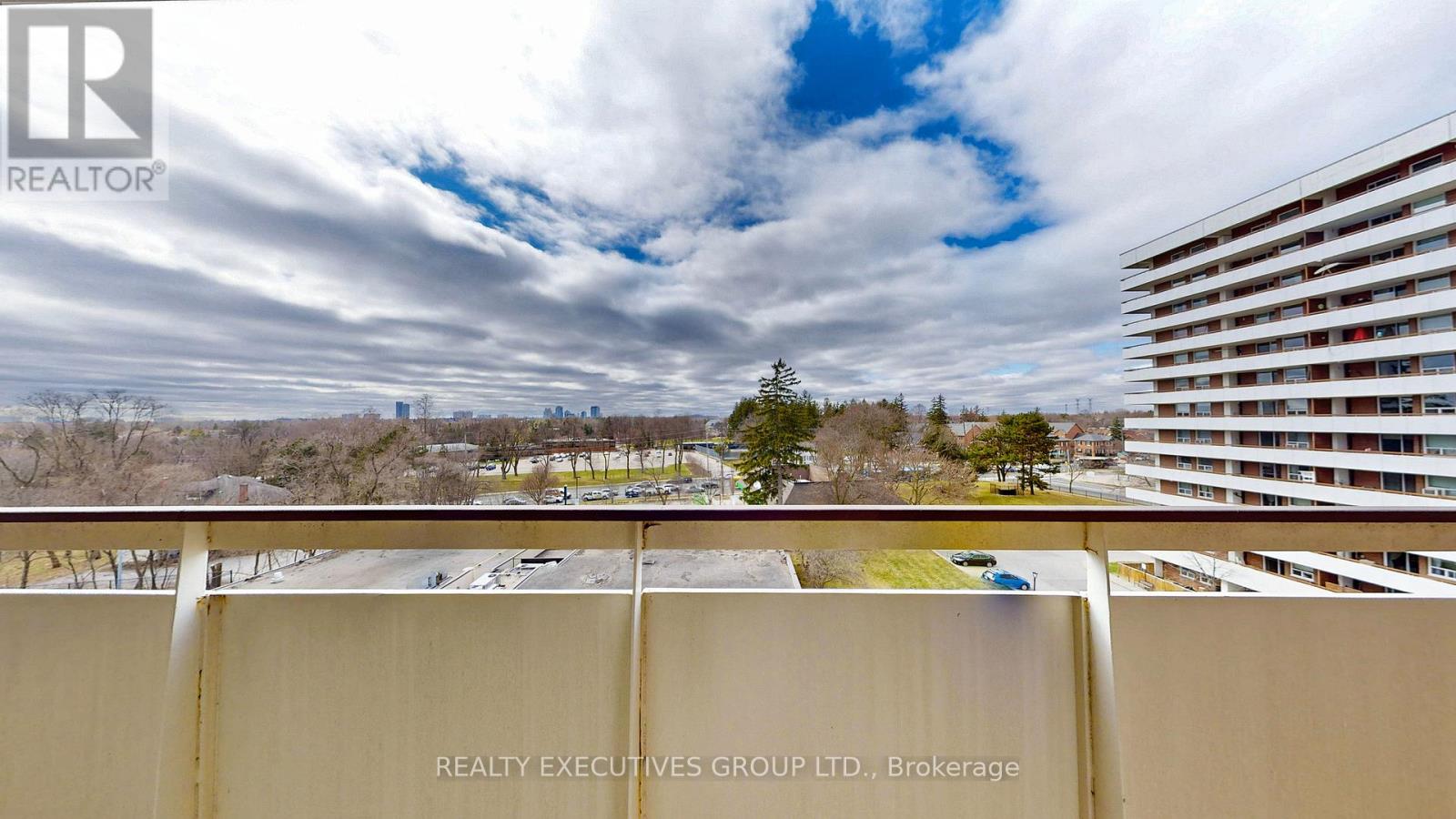 701 - 80 Inverlochy Boulevard, Markham, Ontario  L3T 4P3 - Photo 38 - N12088355
