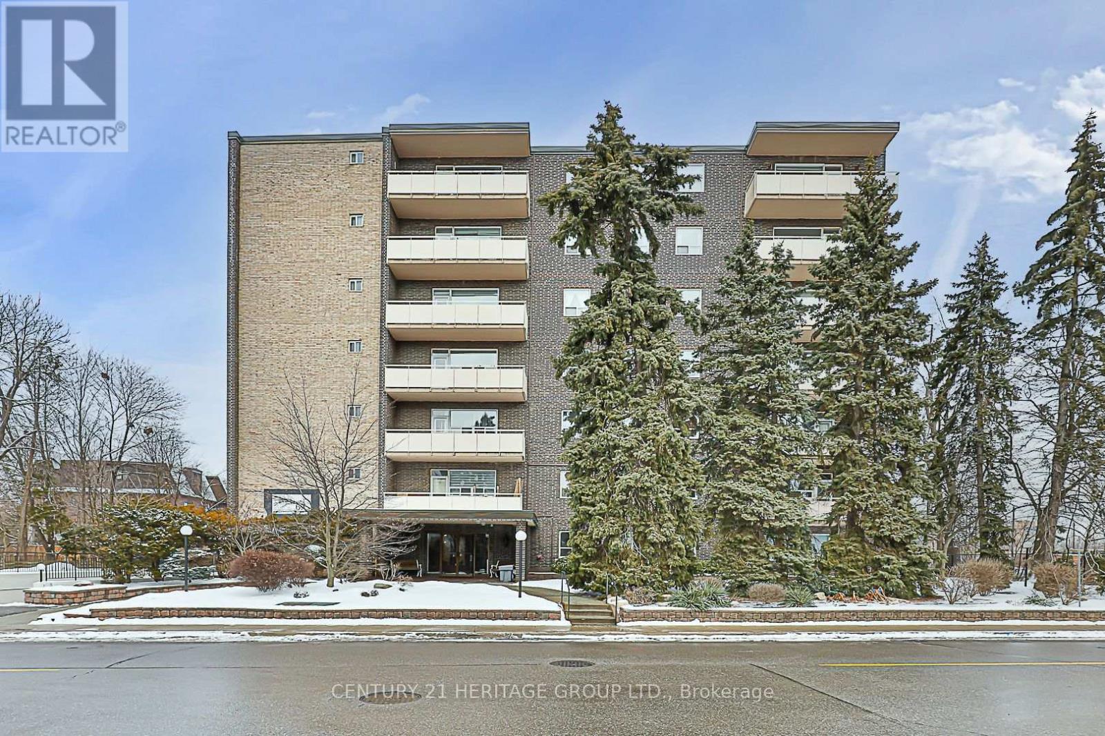 Property at 304 - 67 RICHMOND STREET image 1
