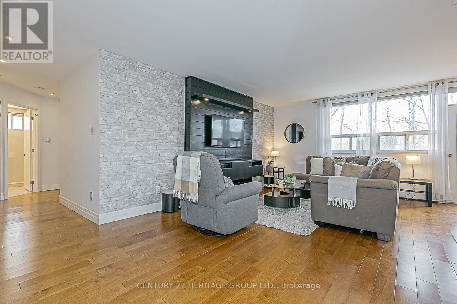 Property at 304 - 67 RICHMOND STREET image 5
