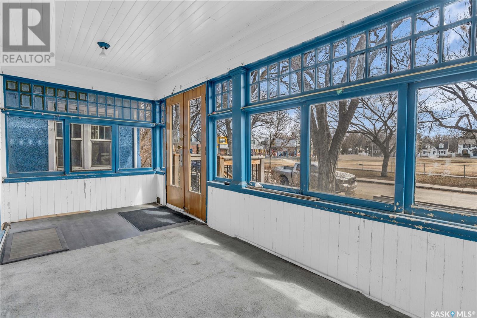 Property at 2174 Argyle STREET image 3