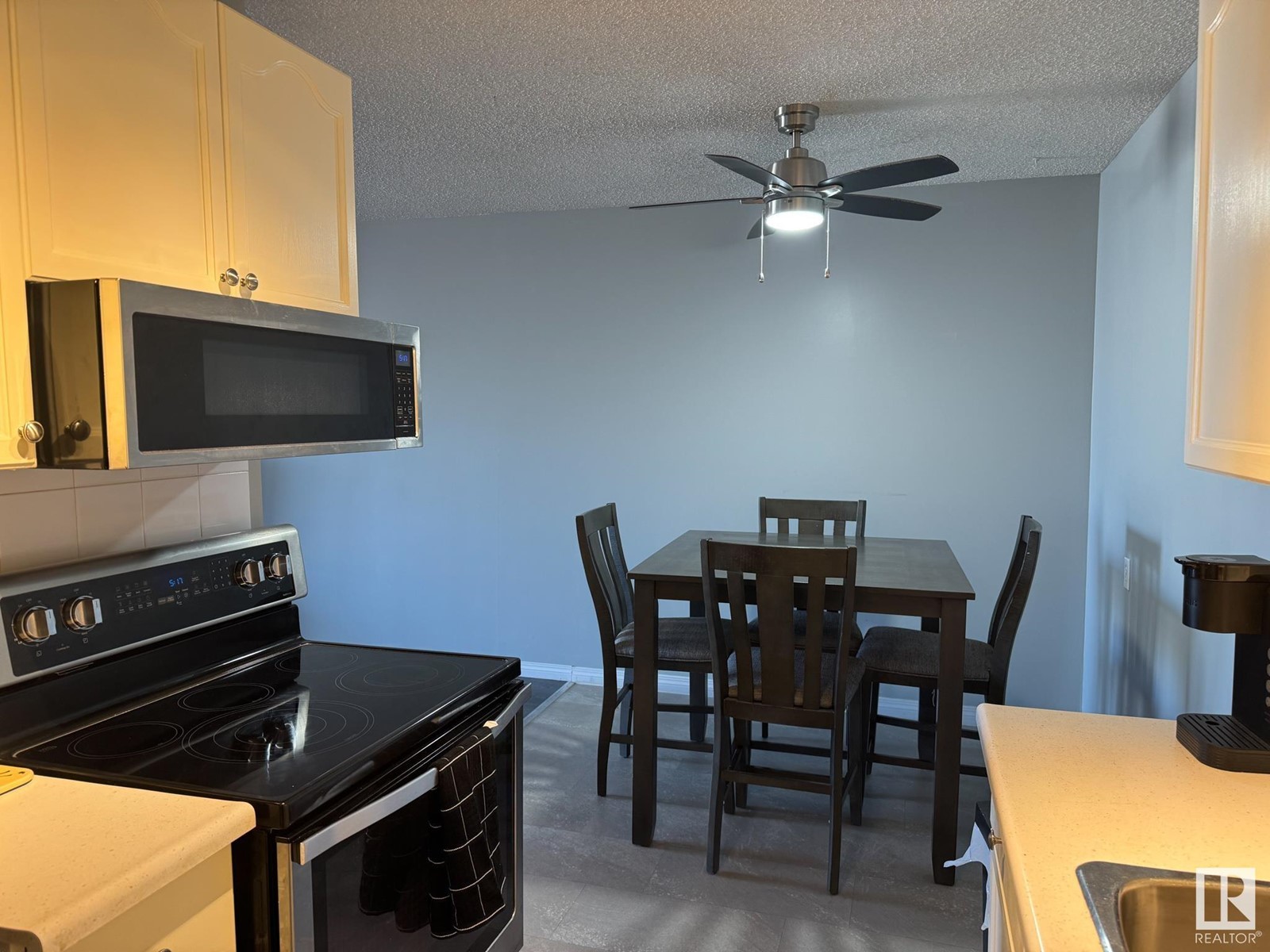 #402 10615 110 St Nw Nw, Edmonton, Alberta  T5H 3C7 - Photo 5 - E4431282