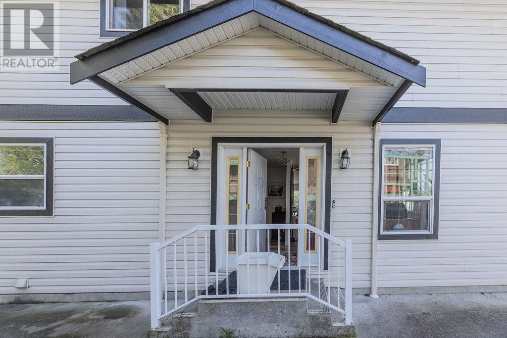 4664 Sunshine Coast Highway, Sechelt, British Columbia  V7Z 0E5 - Photo 10 - R2989673