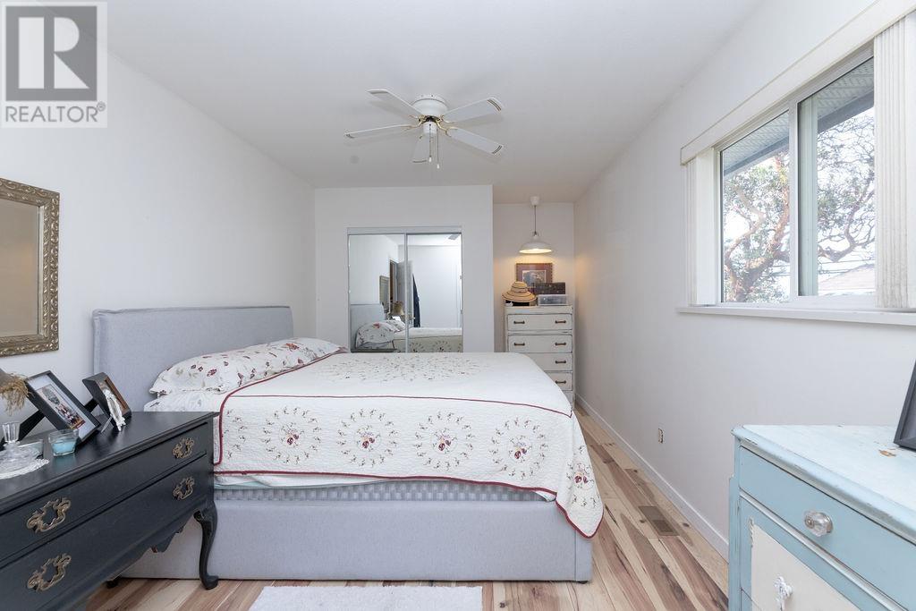 4664 Sunshine Coast Highway, Sechelt, British Columbia  V7Z 0E5 - Photo 21 - R2989673