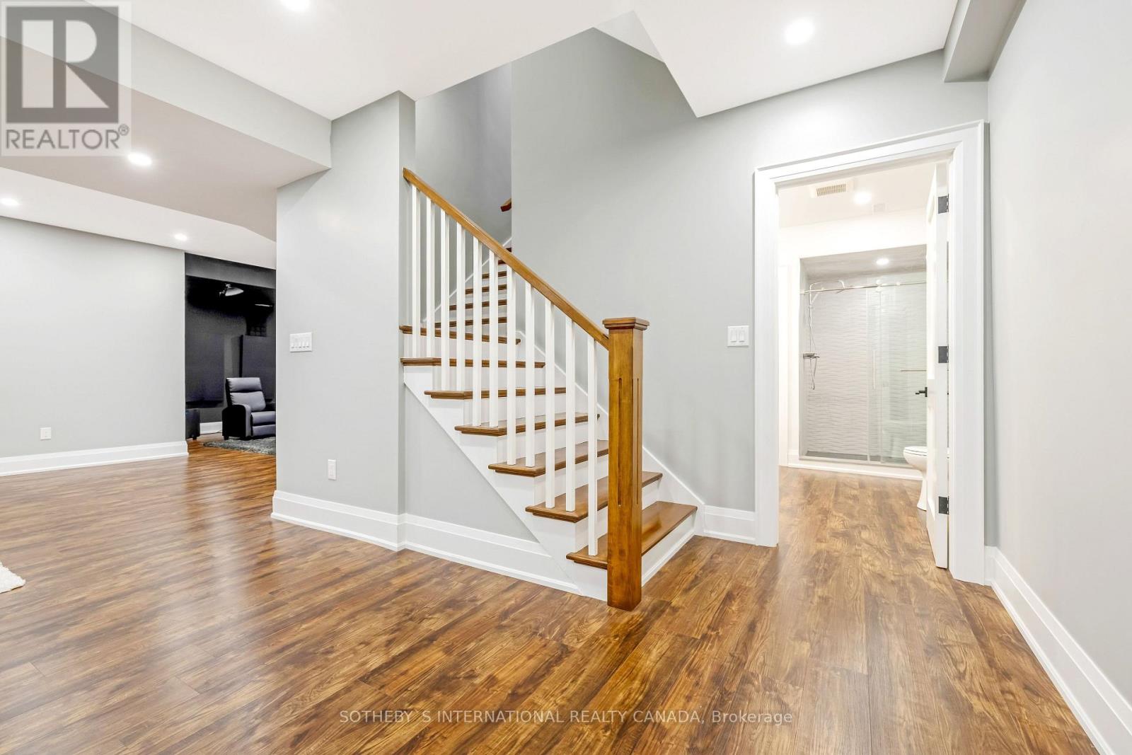 62 Miles Street, Milton, Ontario  L9T 1E6 - Photo 36 - W12088230