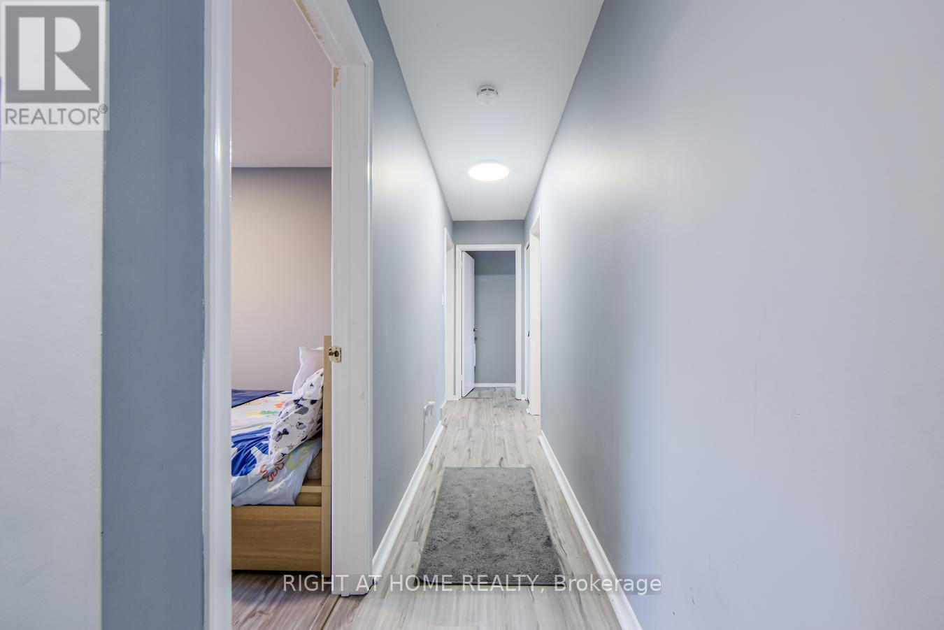 1276 Hillview Crescent, Oakville (Fa Falgarwood), Ontario  L6H 2C7 - Photo 18 - W12088262