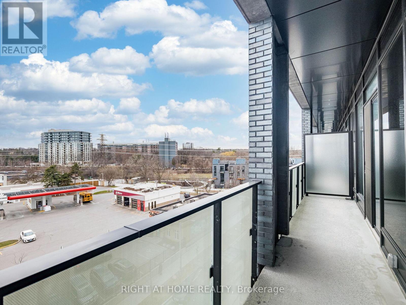 513 - 4208 Dundas Street, Toronto (Edenbridge-Humber Valley), Ontario  M8X 1Y6 - Photo 19 - W12088297