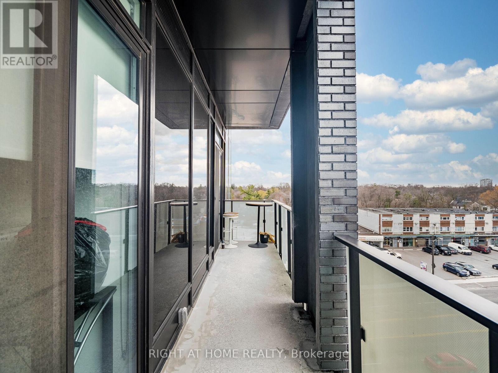 513 - 4208 Dundas Street, Toronto (Edenbridge-Humber Valley), Ontario  M8X 1Y6 - Photo 21 - W12088297