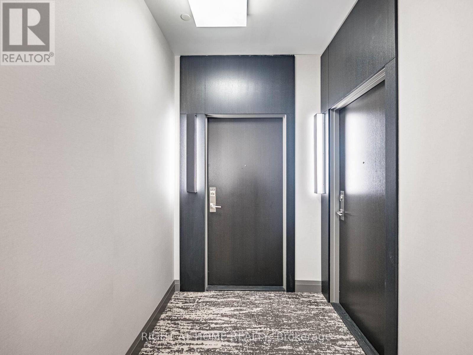 513 - 4208 Dundas Street, Toronto (Edenbridge-Humber Valley), Ontario  M8X 1Y6 - Photo 4 - W12088297