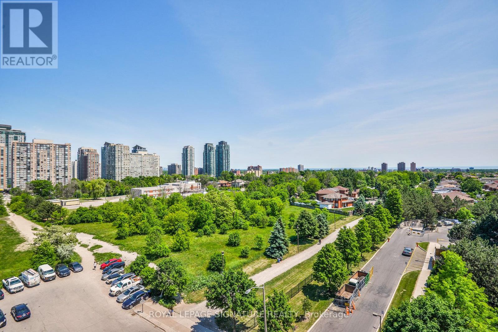 1509 - 223 Webb Drive, Mississauga, Ontario  L5B 0E8 - Photo 37 - W12088417