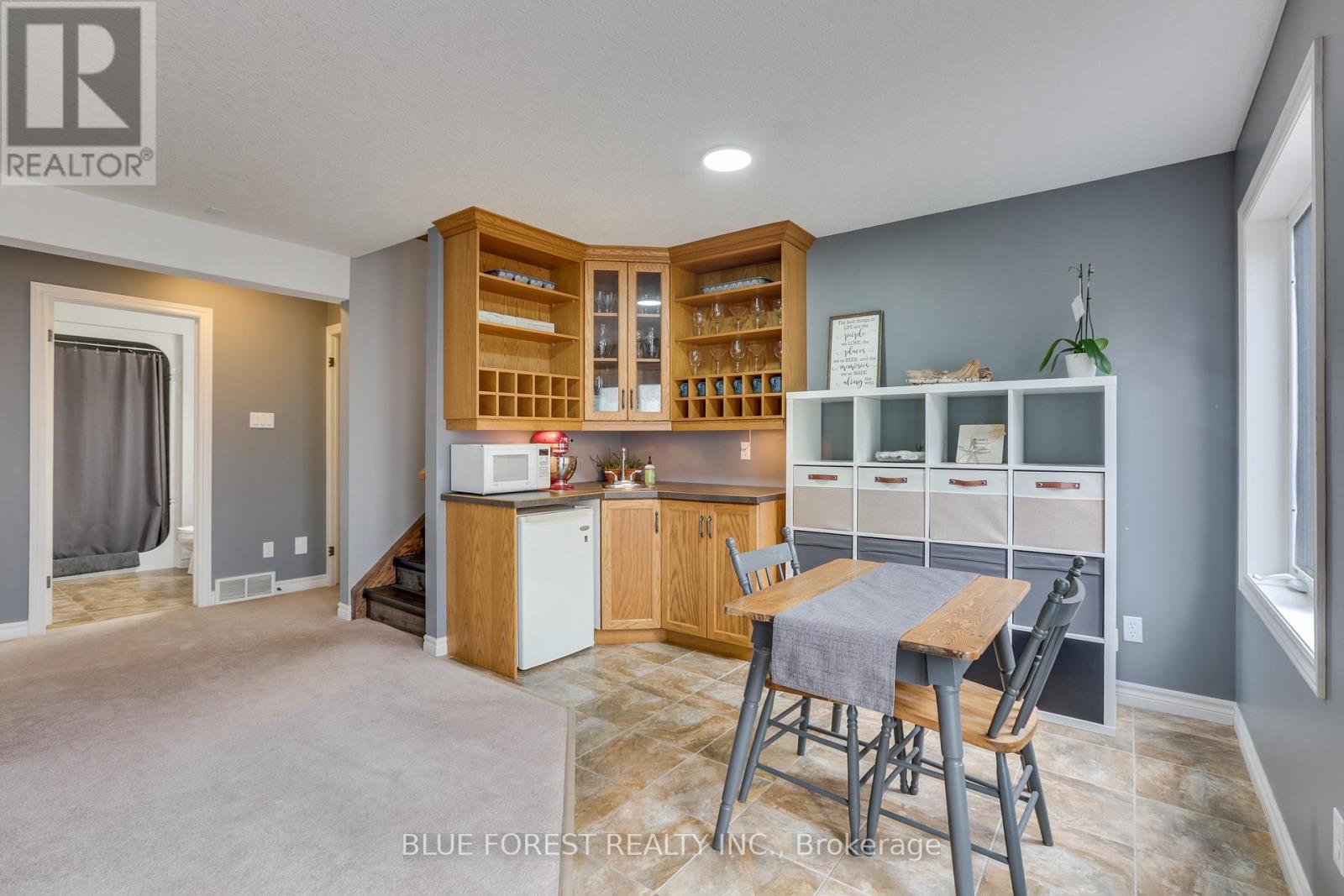 20 Turnberry Drive, Thames Centre, Ontario  N0L 1G3 - Photo 23 - X12088559