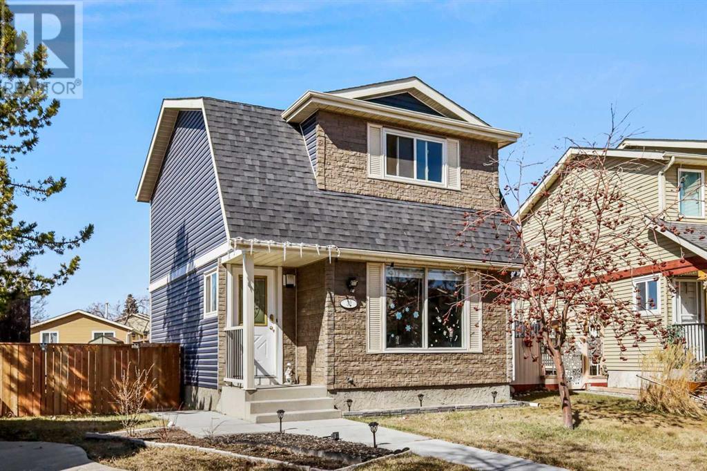 Property at 32 Erin Mount Crescent SE image 3