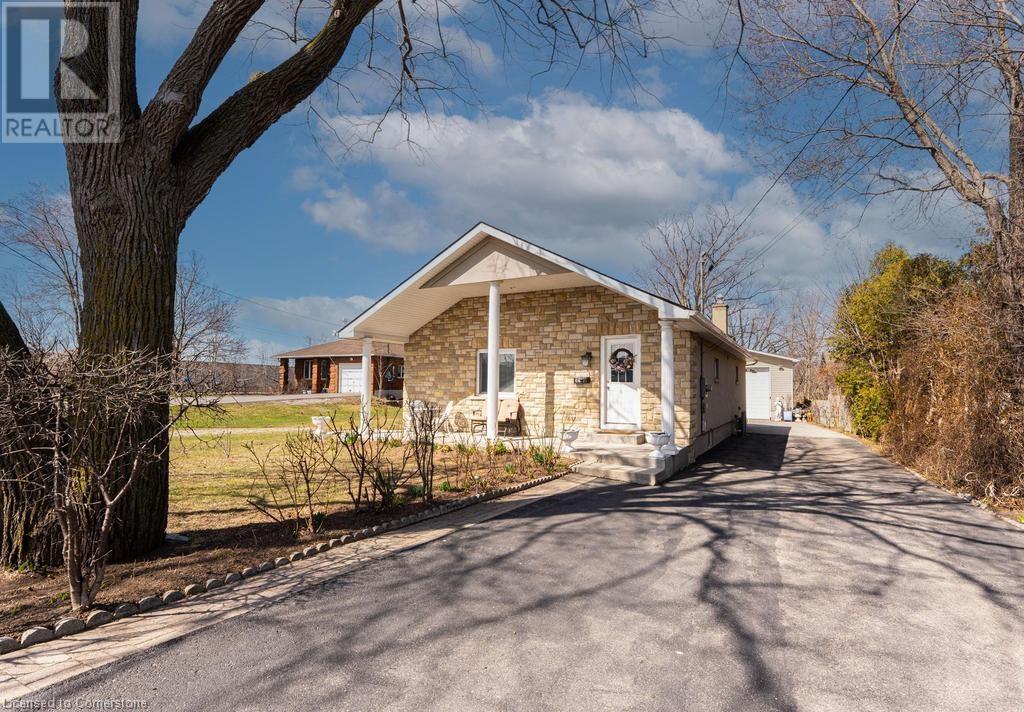 71 PINELANDS Avenue, Stoney Creek, Ontario