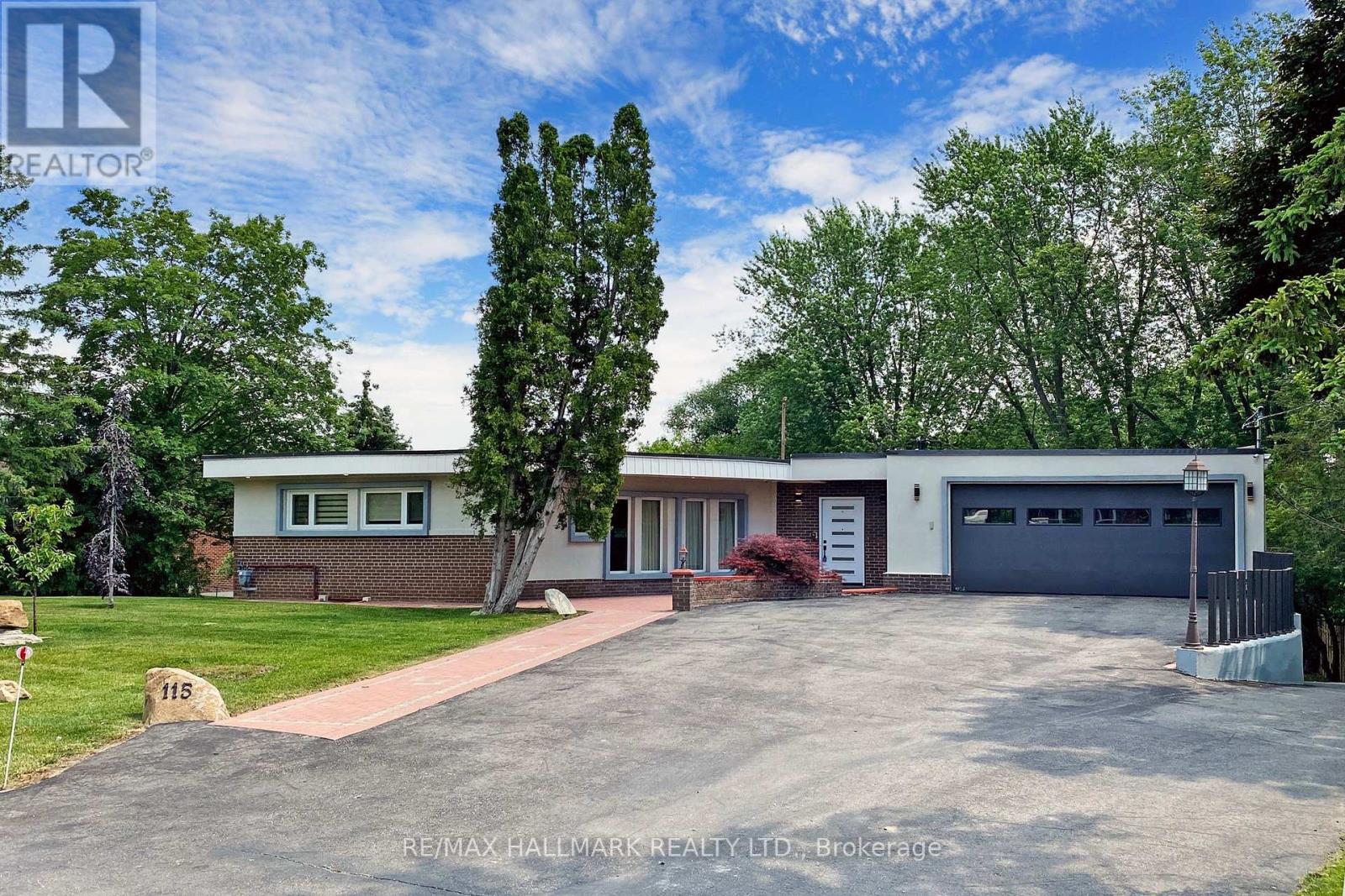Property at 115 LYNWOOD CRESCENT image 1
