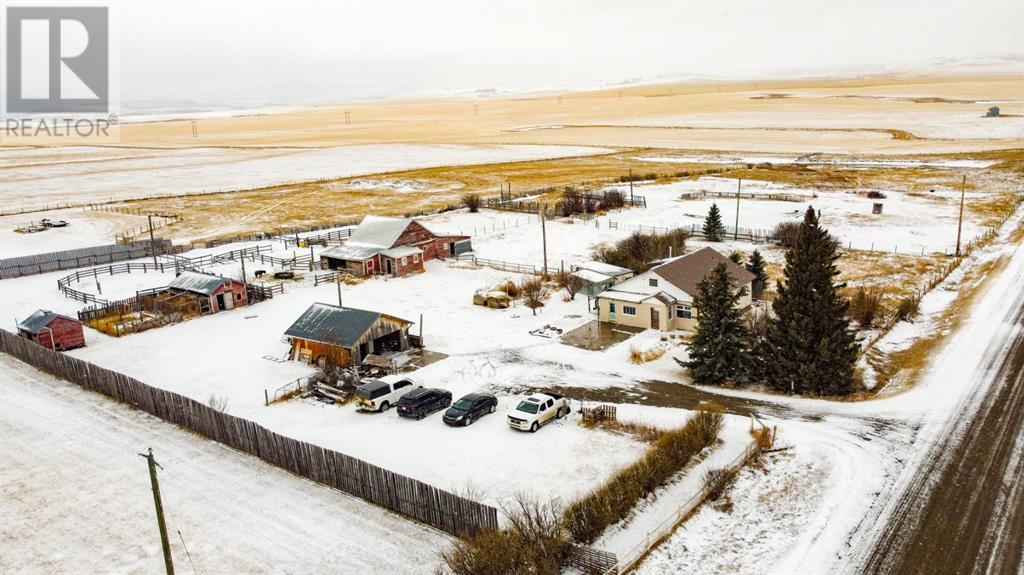 1227 Twp Rd 70, Cowley, Alberta  T0K 0P0 - Photo 38 - A2201969