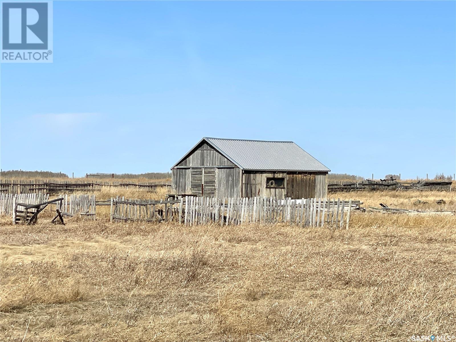 32-42 Railway Avenue, North Battleford, Saskatchewan  S9A 2X6 - Photo 15 - SK002733