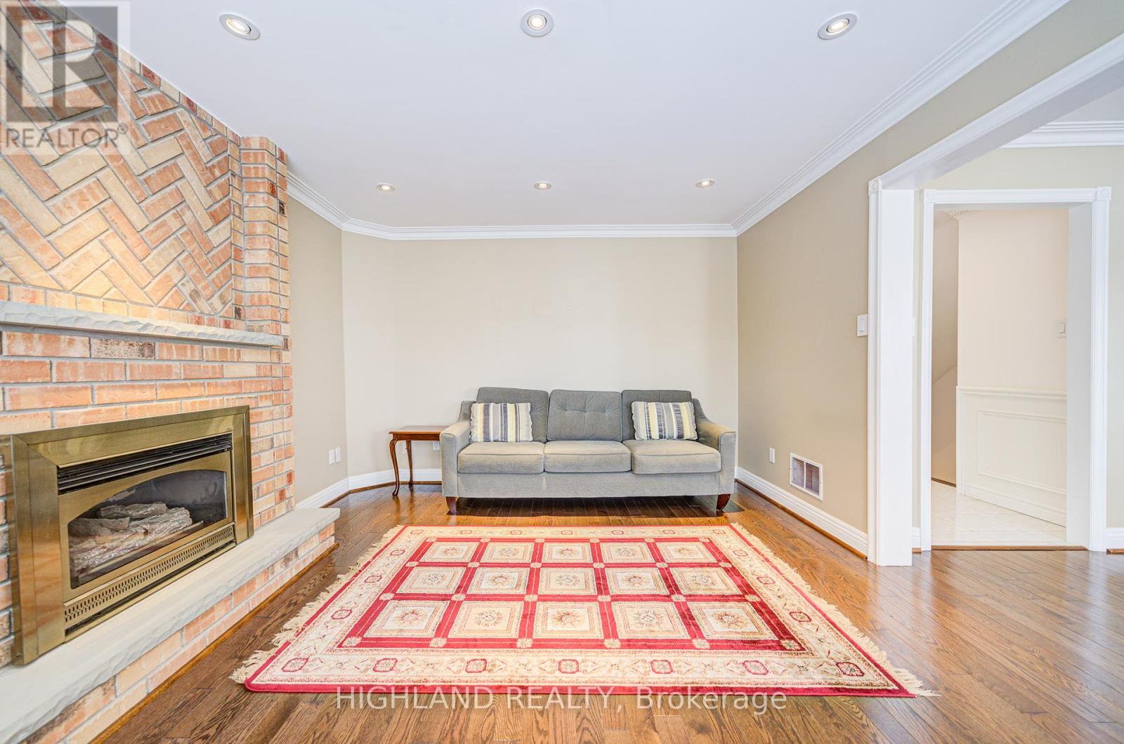 1636 Sagewood Court, Mississauga, Ontario  L5M 5M2 - Photo 25 - W12087937