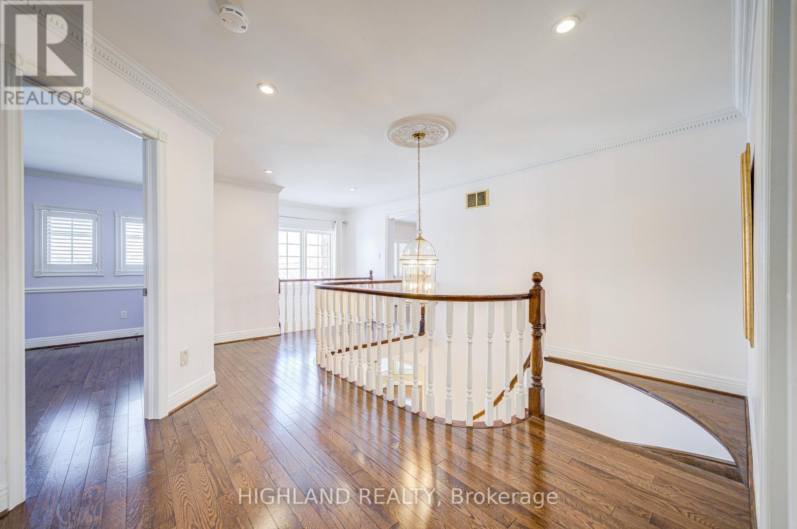 1636 Sagewood Court, Mississauga, Ontario  L5M 5M2 - Photo 32 - W12087937