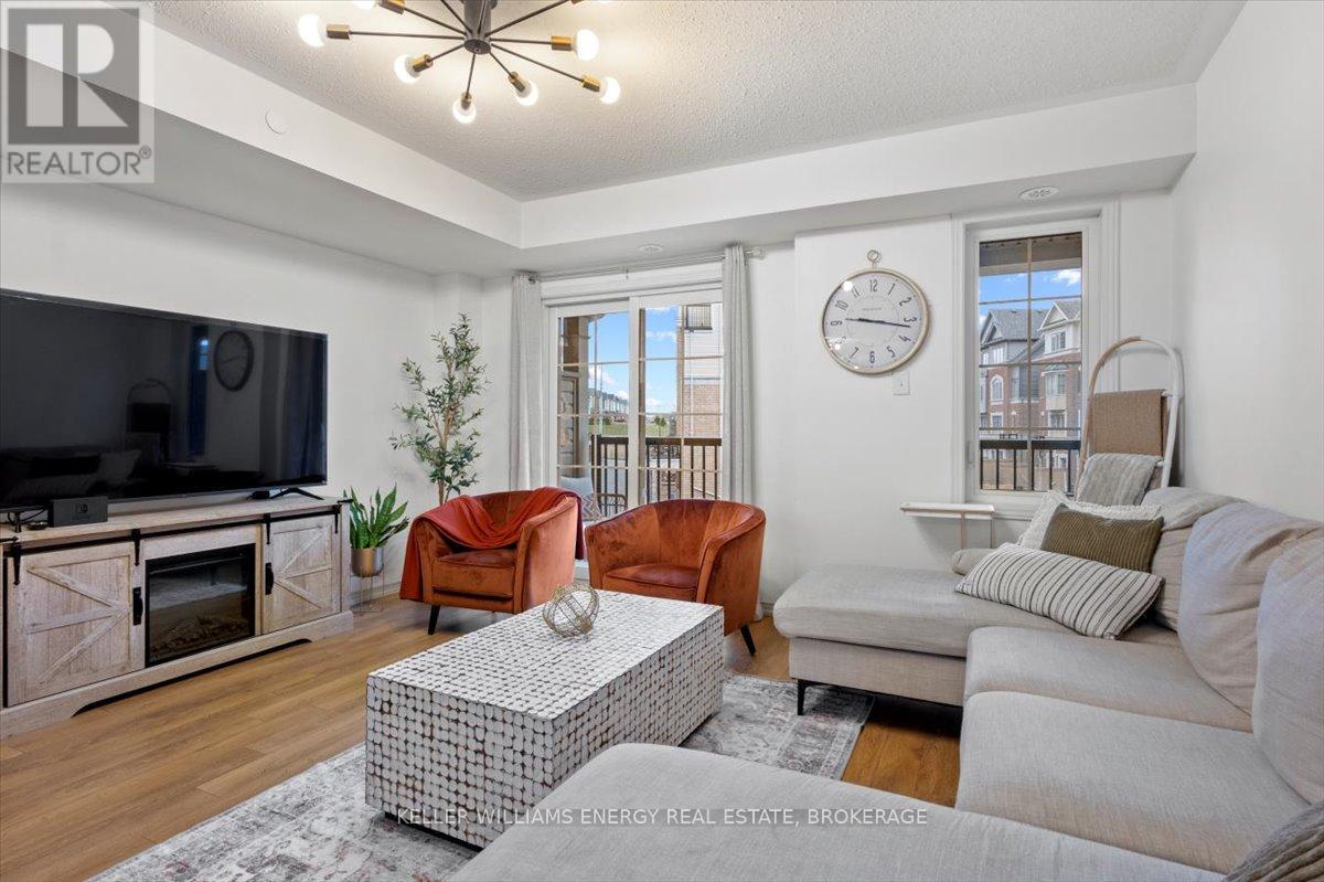 Property at 2372 CHEVRON PRINCE PATH image 3