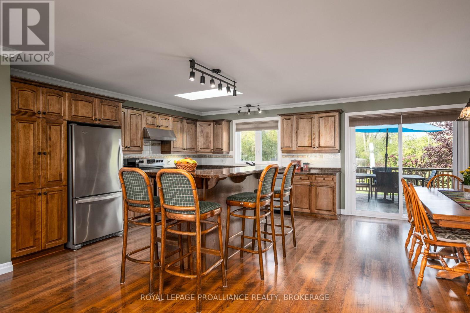14 Sunset Lane, Greater Napanee (Greater Napanee), Ontario  K7R 3K7 - Photo 34 - X12088740