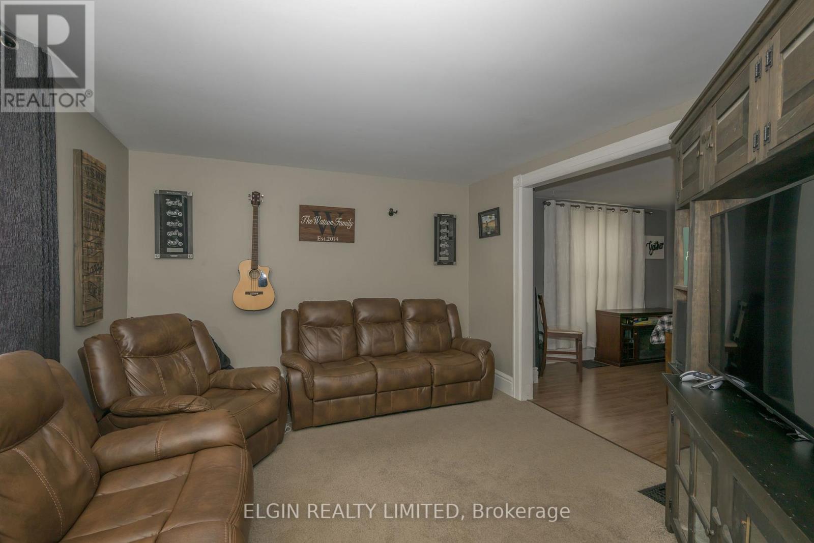 77 Kains Street, St. Thomas, Ontario  N5P 1N5 - Photo 3 - X12088633