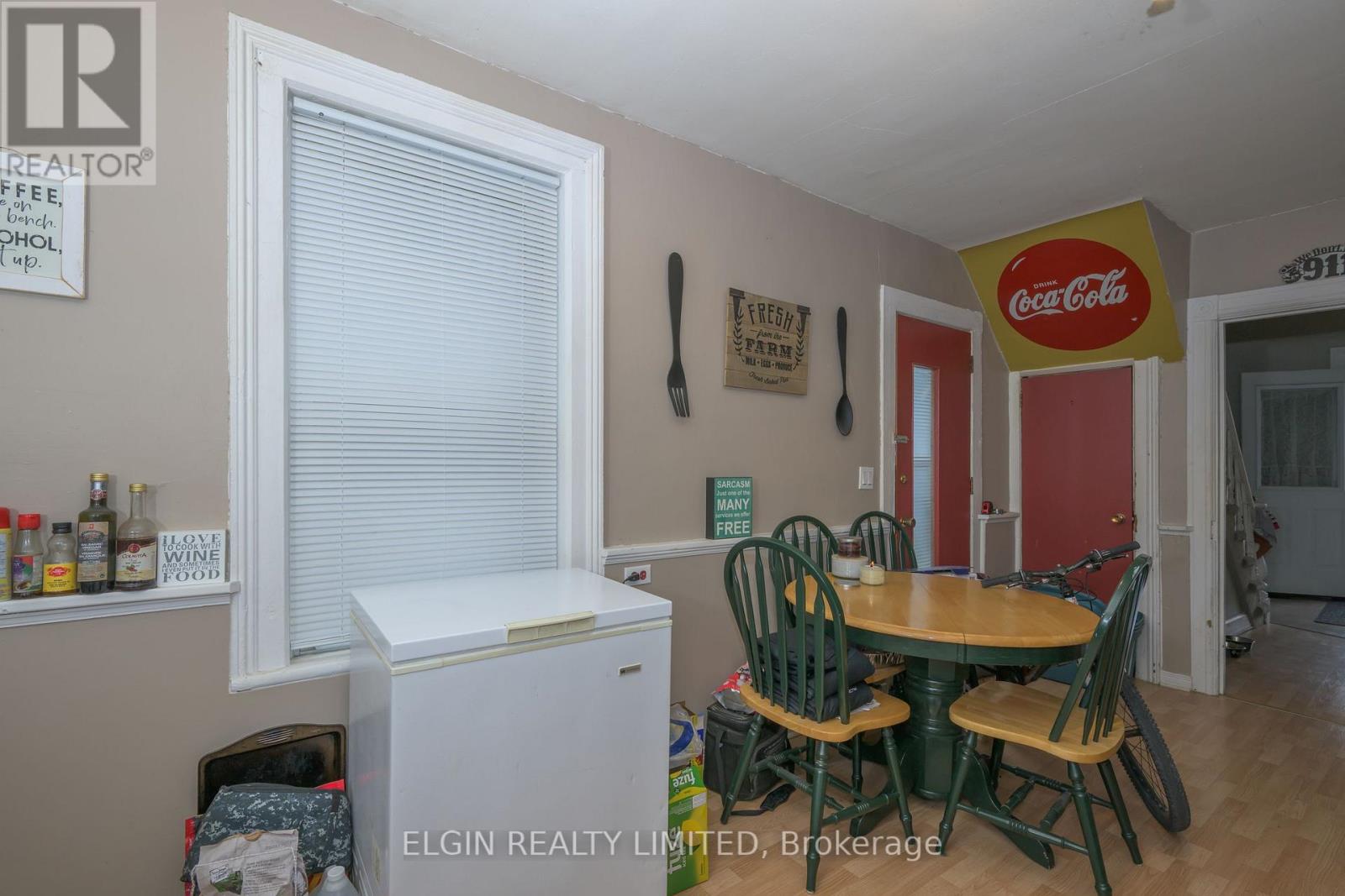 77 Kains Street, St. Thomas, Ontario  N5P 1N5 - Photo 5 - X12088633