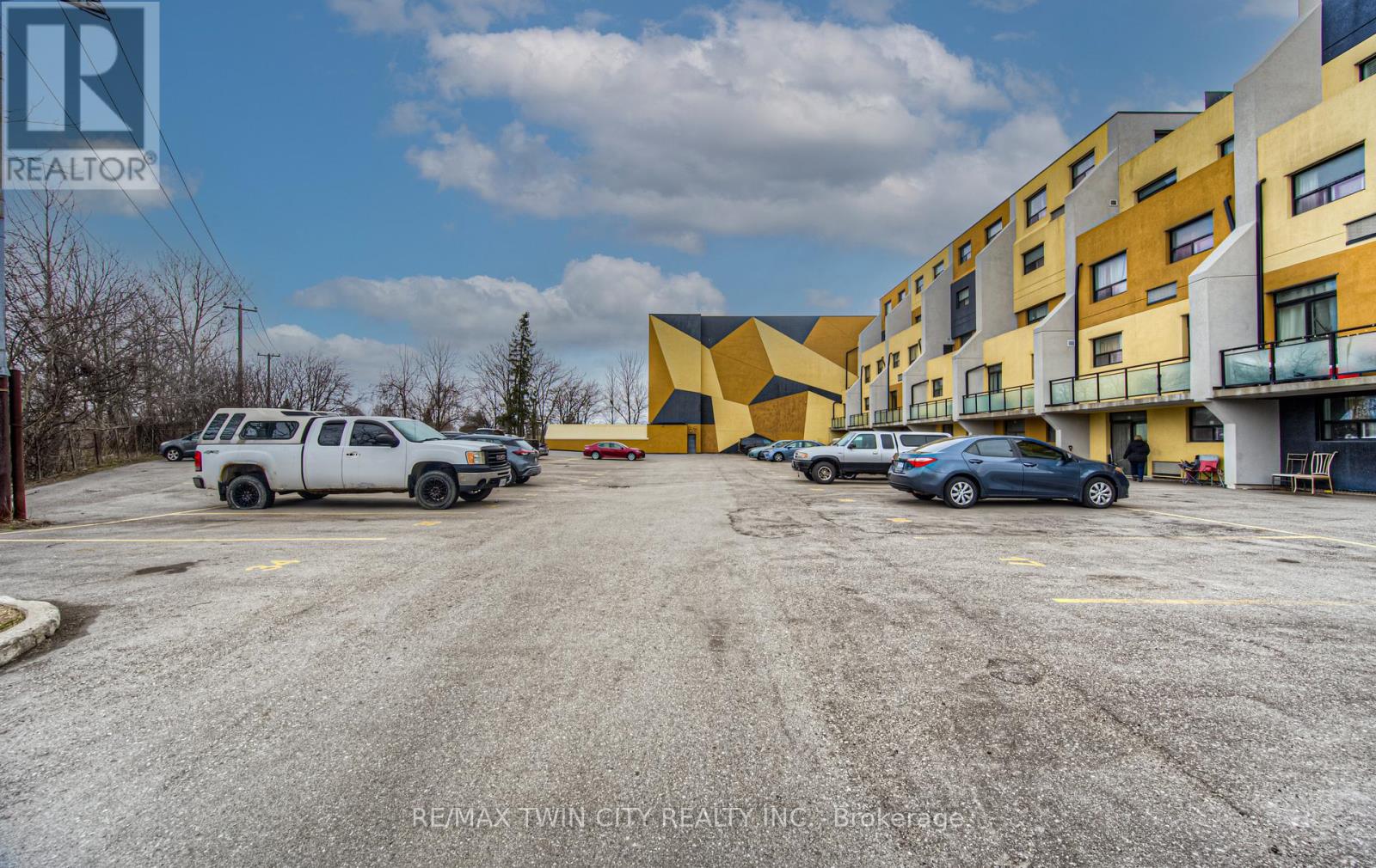 214 - 185 Kehl Street, Kitchener, Ontario  N2M 5B9 - Photo 28 - X12086710