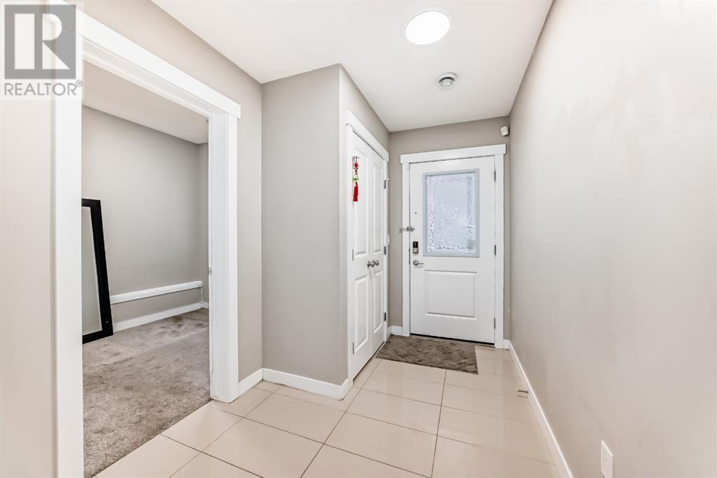 Property at 6, 135 Skyview Parade image 4