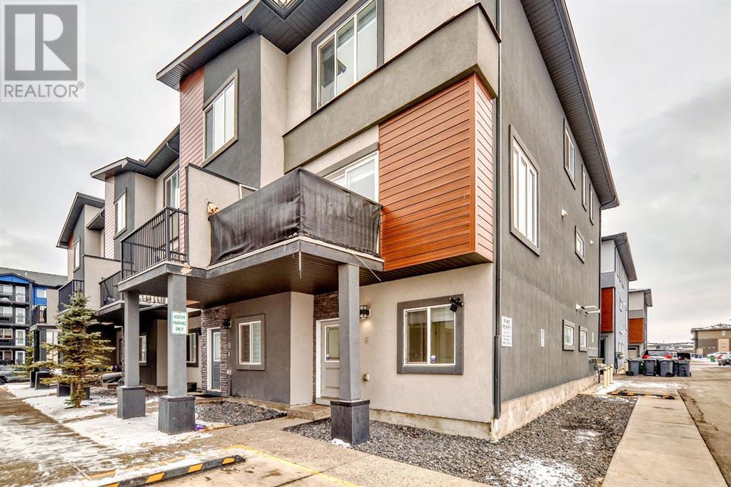 Property at 6, 135 Skyview Parade image 1
