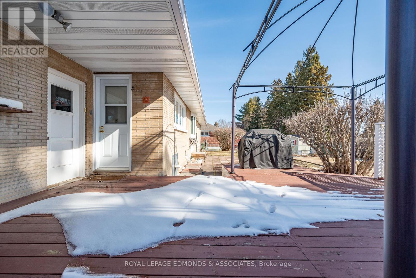 463 Fraser Street, Pembroke, Ontario  K8A 1Y5 - Photo 37 - X12088688