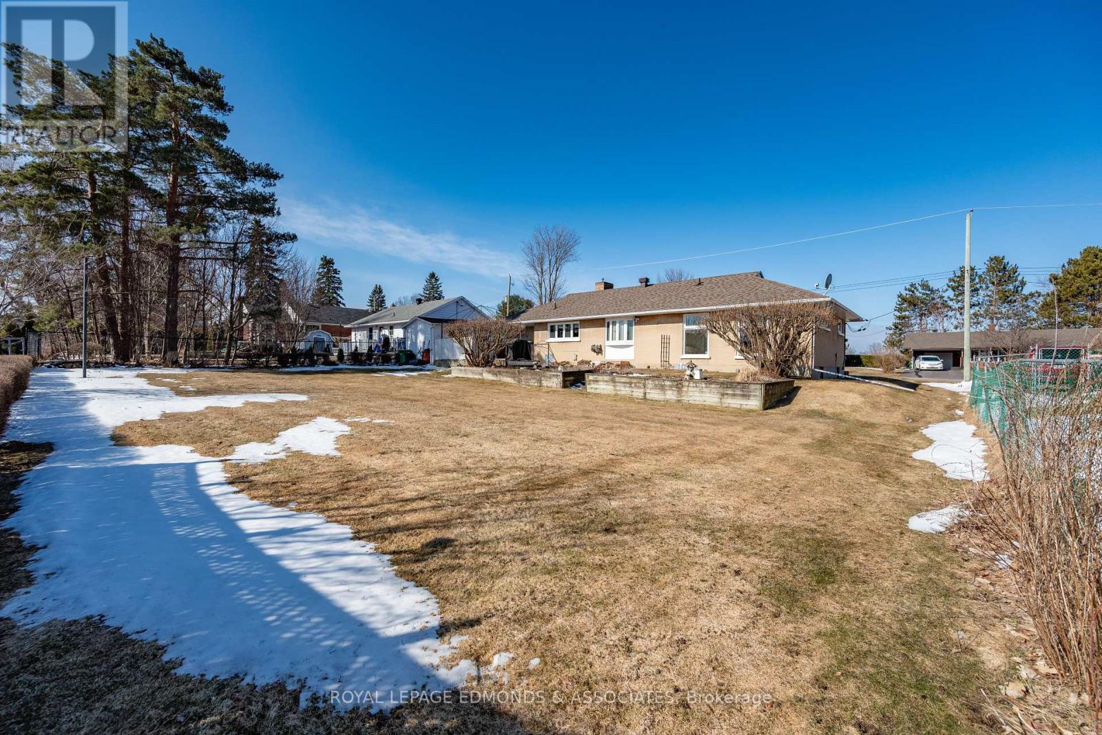 463 Fraser Street, Pembroke, Ontario  K8A 1Y5 - Photo 42 - X12088688